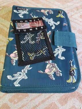 Vtg Looney Tunes 3 Ring Binder Green Bugs Bunny Taz Daffy 1998 #A53